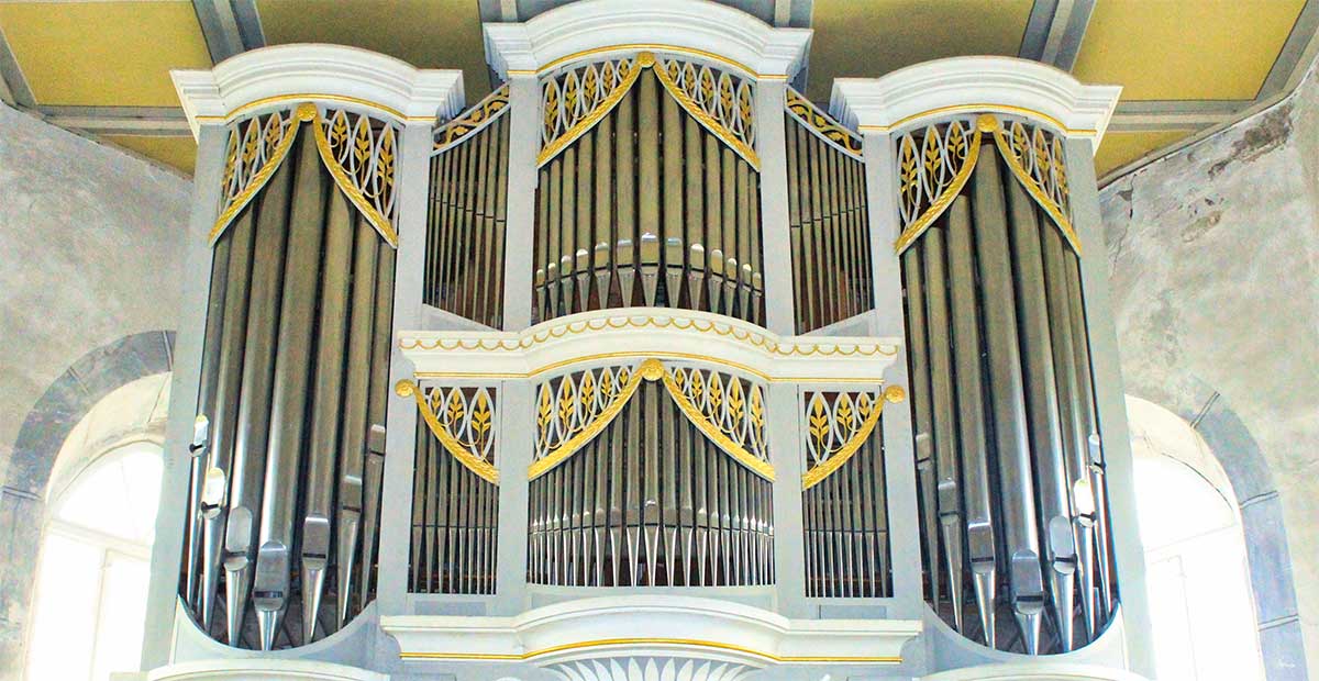 Böhme-Orgel (1822) in der Dorfkirche Langendorf (Sachsen-Anhalt)