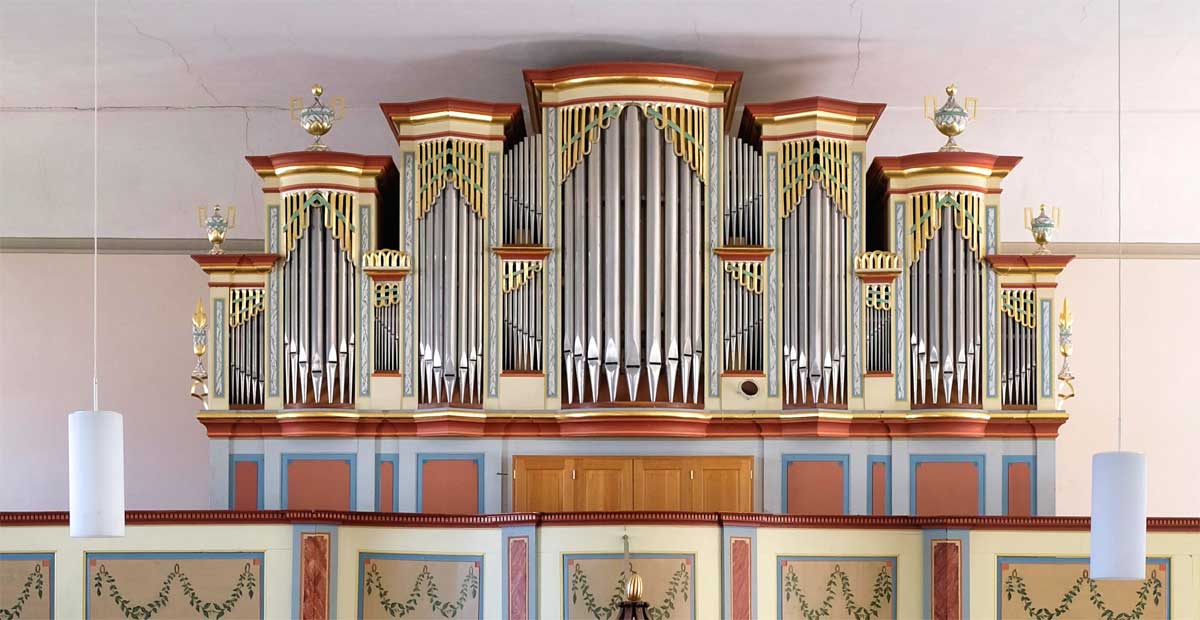 Bernhard-Orgel in der Dorfkirche Ober-Ohmen (Hessen)