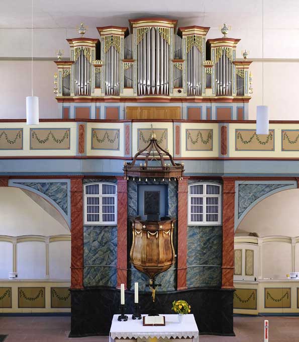 Bernhard-Orgel in der Dorfkirche Ober-Ohmen (Hessen)