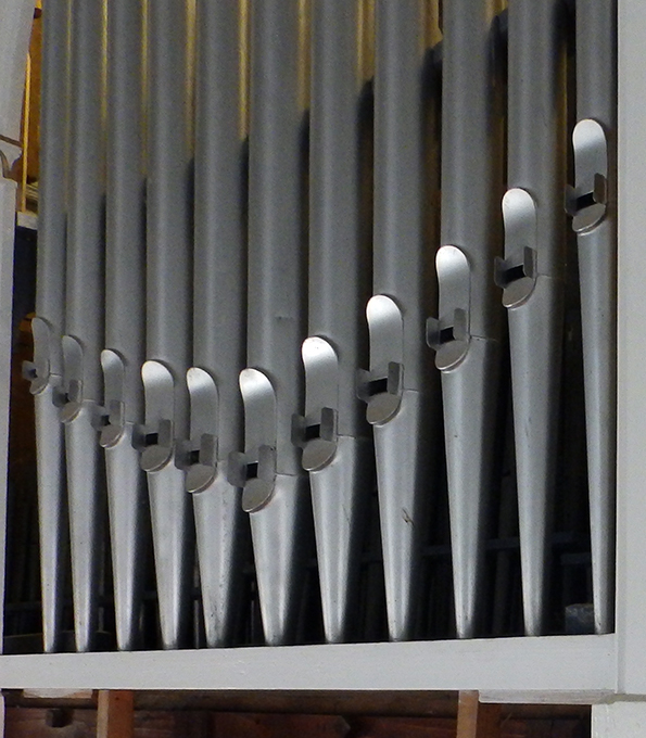 Heerwagen-Orgel (1861) in der Dorfkirche Weischütz-Laucha