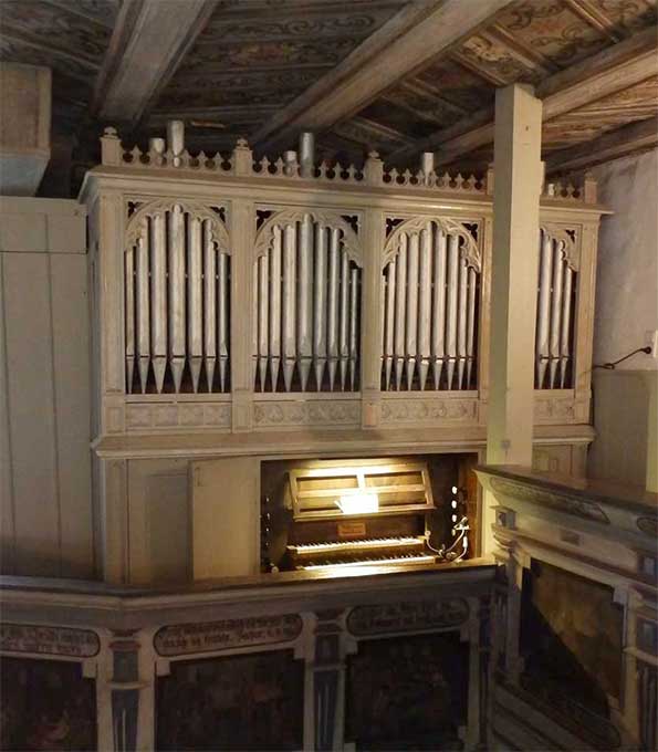 Heerwagen-Orgel (1872) in der Dorfkirche Langenaue